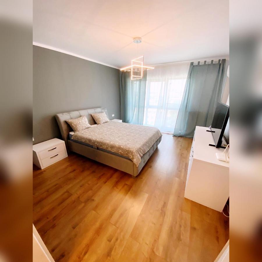 Plazza Studio Bucarest Extérieur photo
